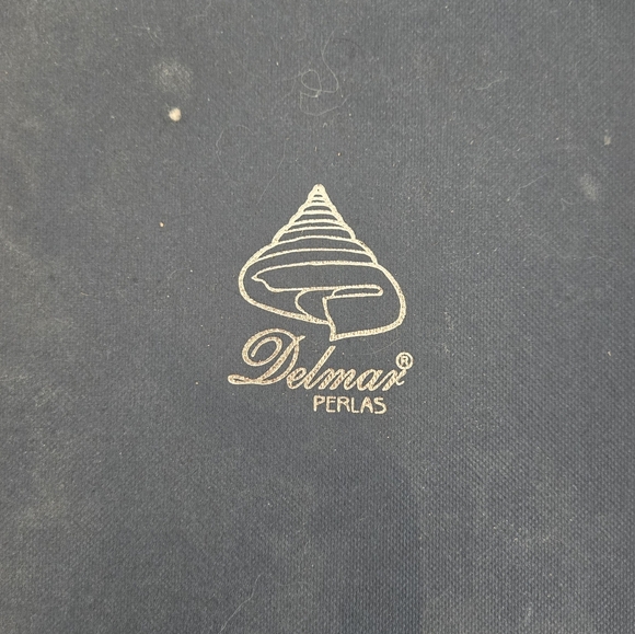 Delmar Freshwater Pearl Necklace and Earring Set - Picture 2 of 4